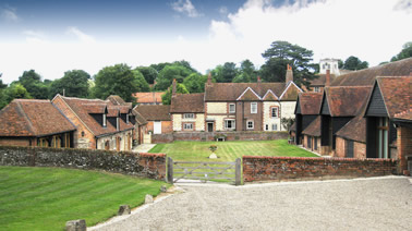 Holiday apartment self catering cottages in Wallingford at Fords Farm